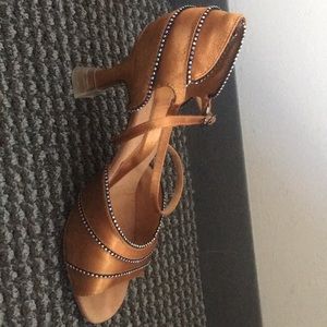 Latin Professional Shoes for Latin Dancing